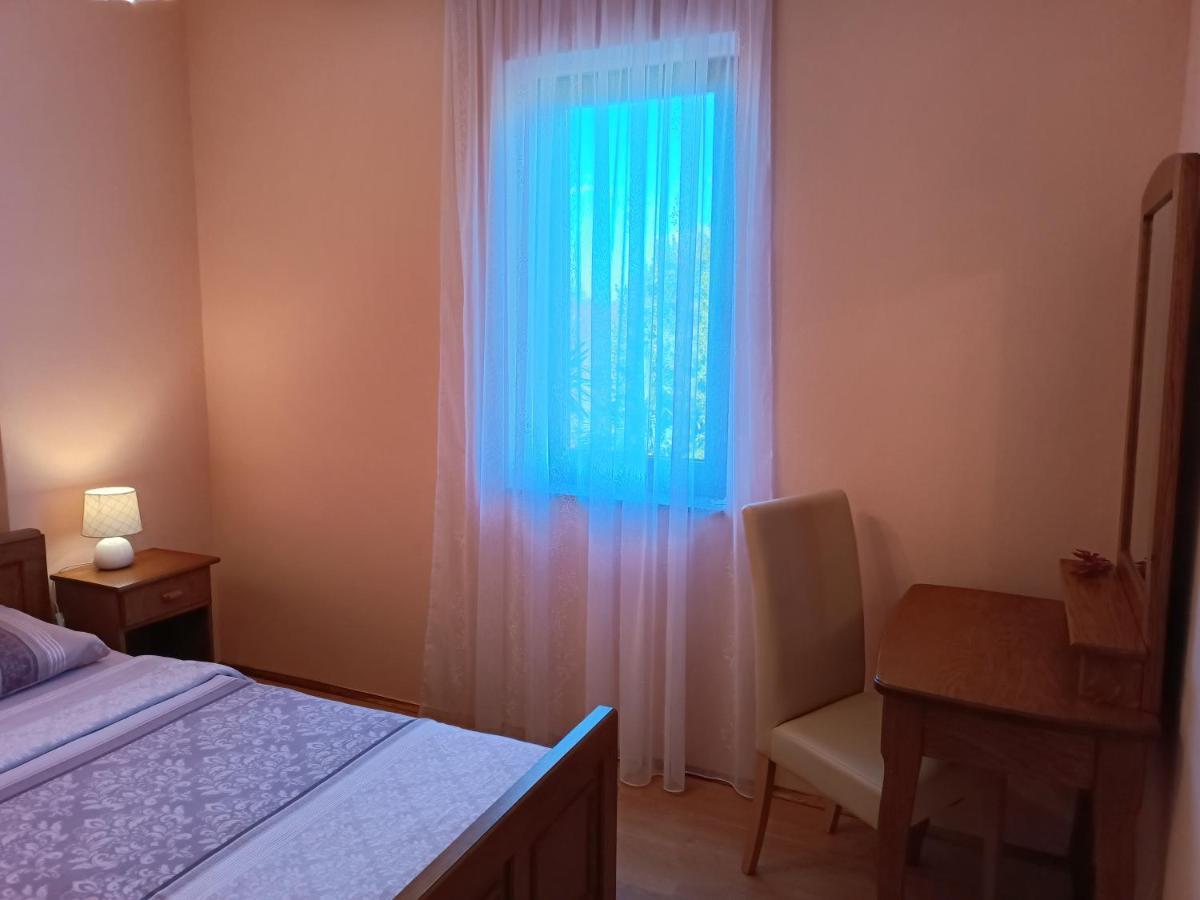 Apartments Ivicek Пореч Экстерьер фото