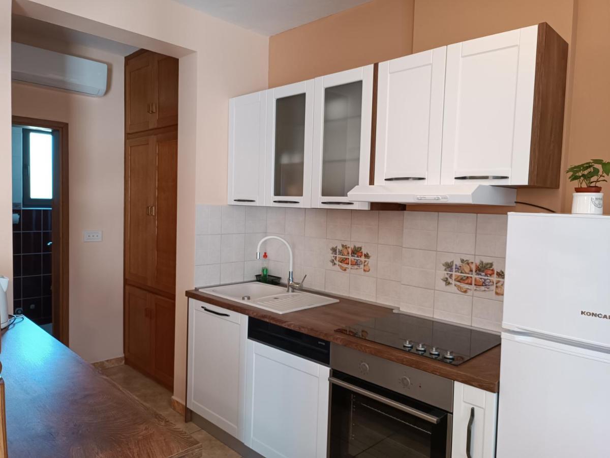 Apartments Ivicek Пореч Экстерьер фото