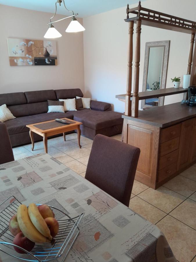 Apartments Ivicek Пореч Экстерьер фото