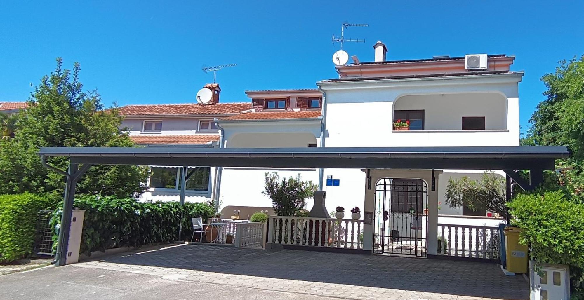 Apartments Ivicek Пореч Экстерьер фото